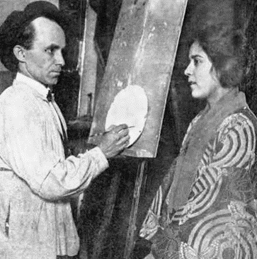 Sculptor Anthony de Francisci and his wife, Teresa de Francisci, who he modeled the new Miss Liberty after